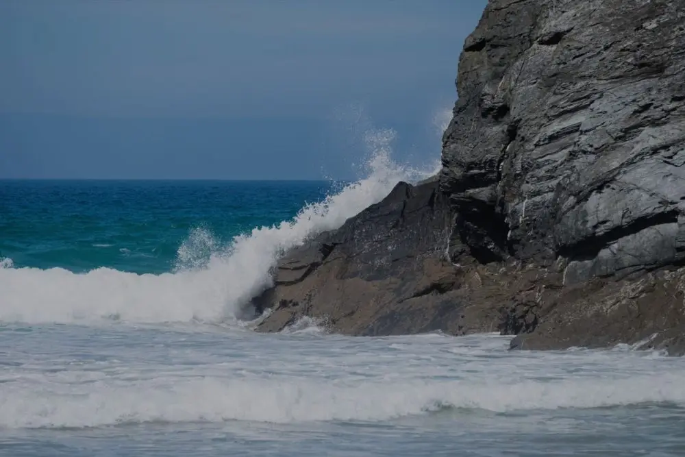 Exposure-beach-waves